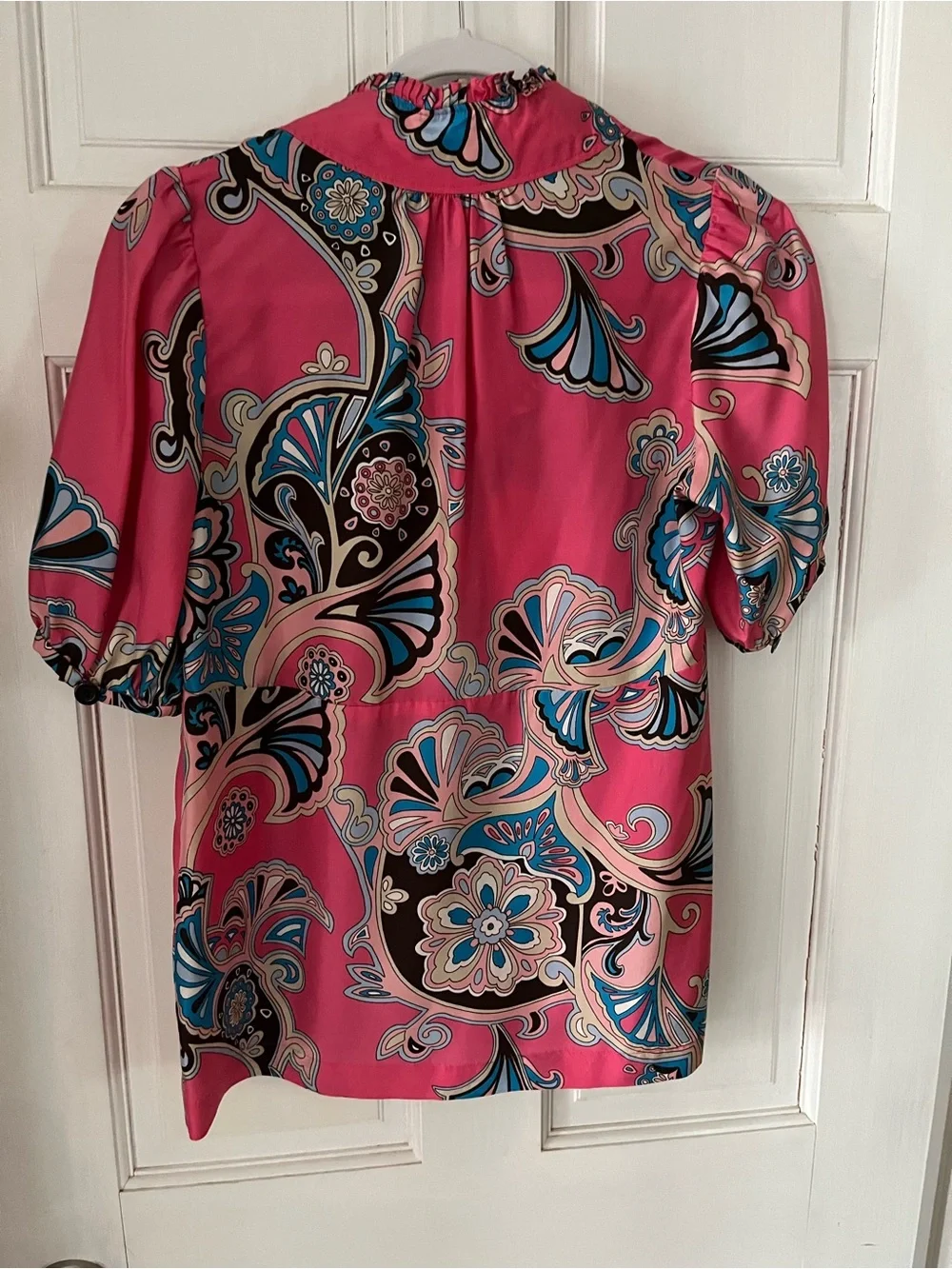 Banana Republic Pink Paisley-Print Ruffle V-Neck Blouse